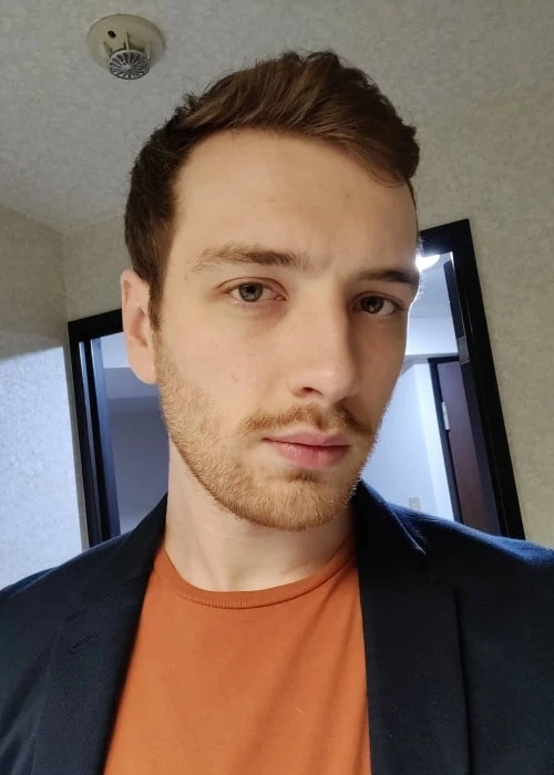 CDawgVA Wife, Age, Twitch, Height, Biography & FAQs 2 CDawgVA career